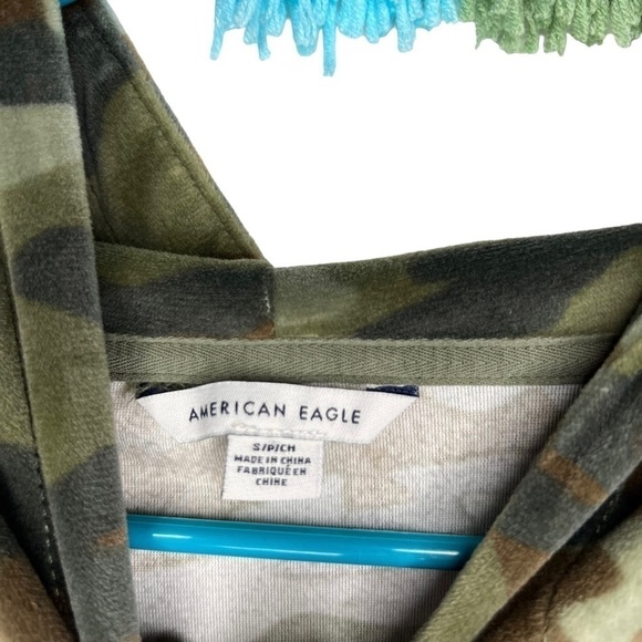 American Eagle Plush Soft Long Sleeve Hooded Camo Camouflage Pullover Sweatshirt - Picture 6 of 13